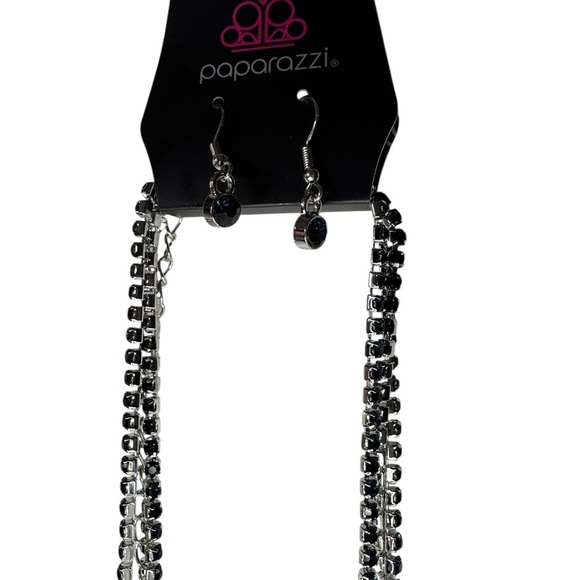 Paparazzi Dynamite Debut Blue Layer Chocker and Earrings - Picture 3 of 4